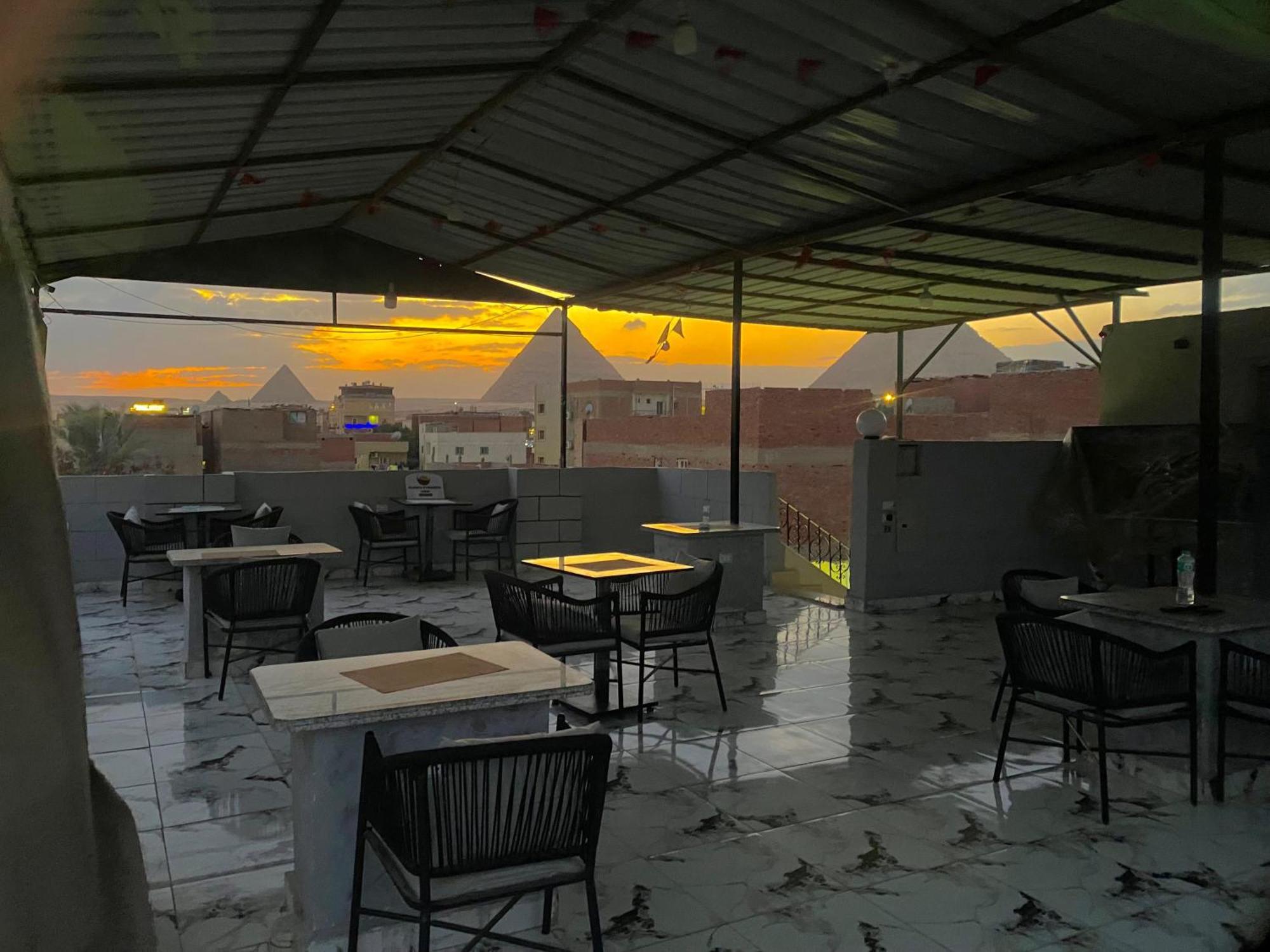 Guest house Giza Pyramids Alaska Cairo